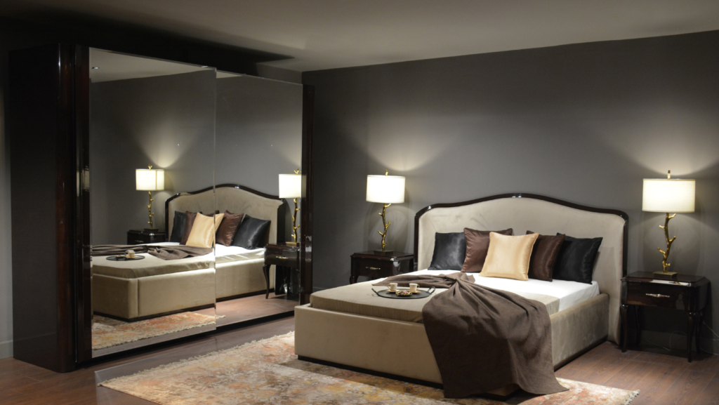 Mirror Decors Bedroom 1024x577 1 - 10 Trendy Bedroom Interior Design Ideas